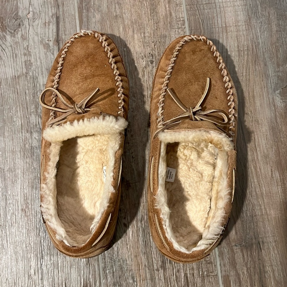 Men's Suede Moccasin Slippers with Sherpa Lining - Brown